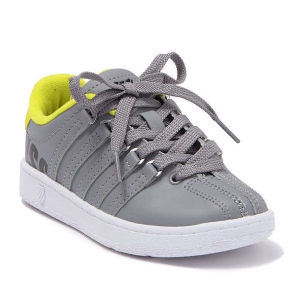 K-Swiss Other - K-SWISS NIB CLASSIC VN XL SNEAKER NEW! SIZE 4